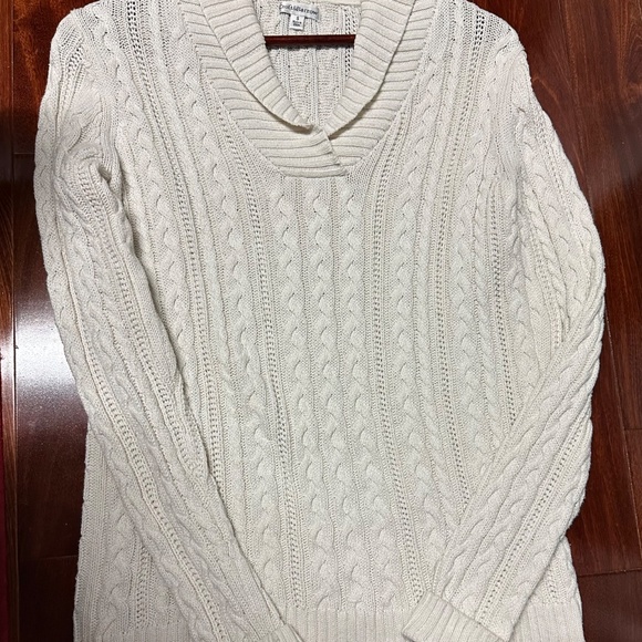 Croft & Barrow Sweaters - Croft & Barrow White Ladies Cable Knit Sweater EUC Size S